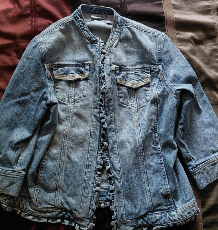 CHICO'S PLATINUM DENIM JEAN JACKET ✨️