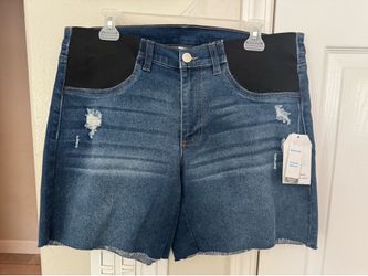 Maternity Shorts size Large (12-14)