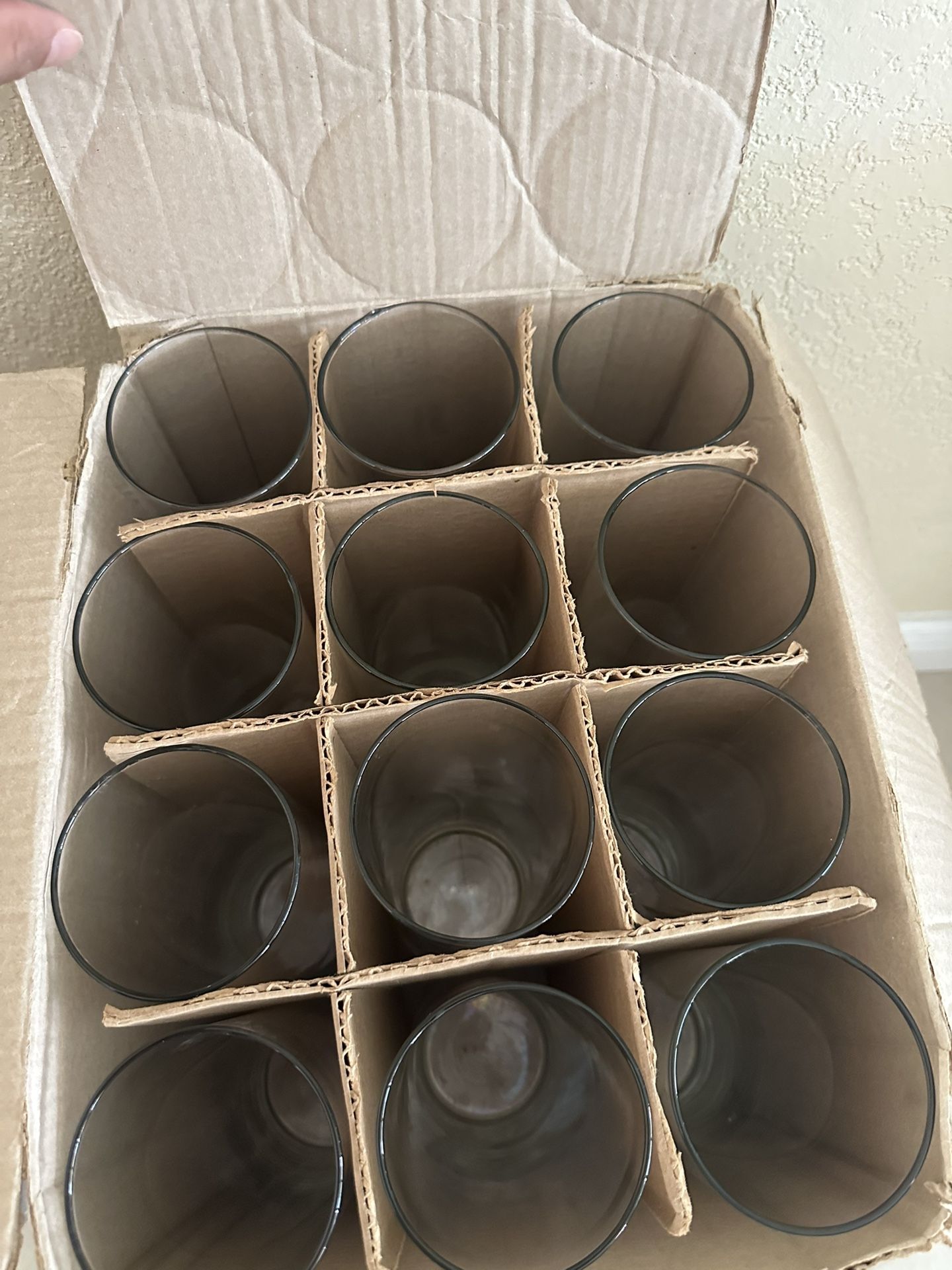 12 Cylinder Vase 10.5”