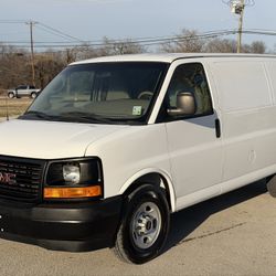 2017 GMC Savana 2500 Cargo Van