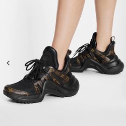 LV Archlight Sneaker for Sale in Washington, DC - OfferUp