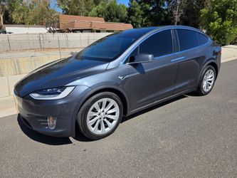2017 Tesla Model X I take monthly payments