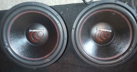 2 12 Massive audio 2500 watt Hifonics
