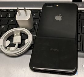 iPhone 8 Plus 64GB Factory Unlocked