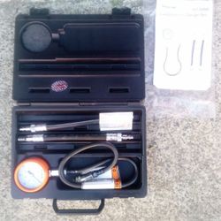 MT308M Snap On Compression Gauge Set