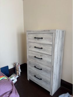 5 drawer chest