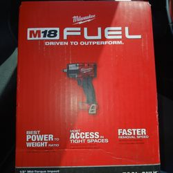 Milwaukee M18 Fuel Impact 1/2 Mid Torque Wrench 