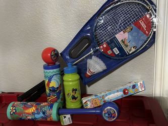 Bundled Toys 