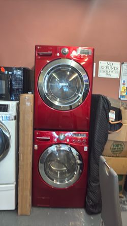 Like new Samsung washer and gas dryer front