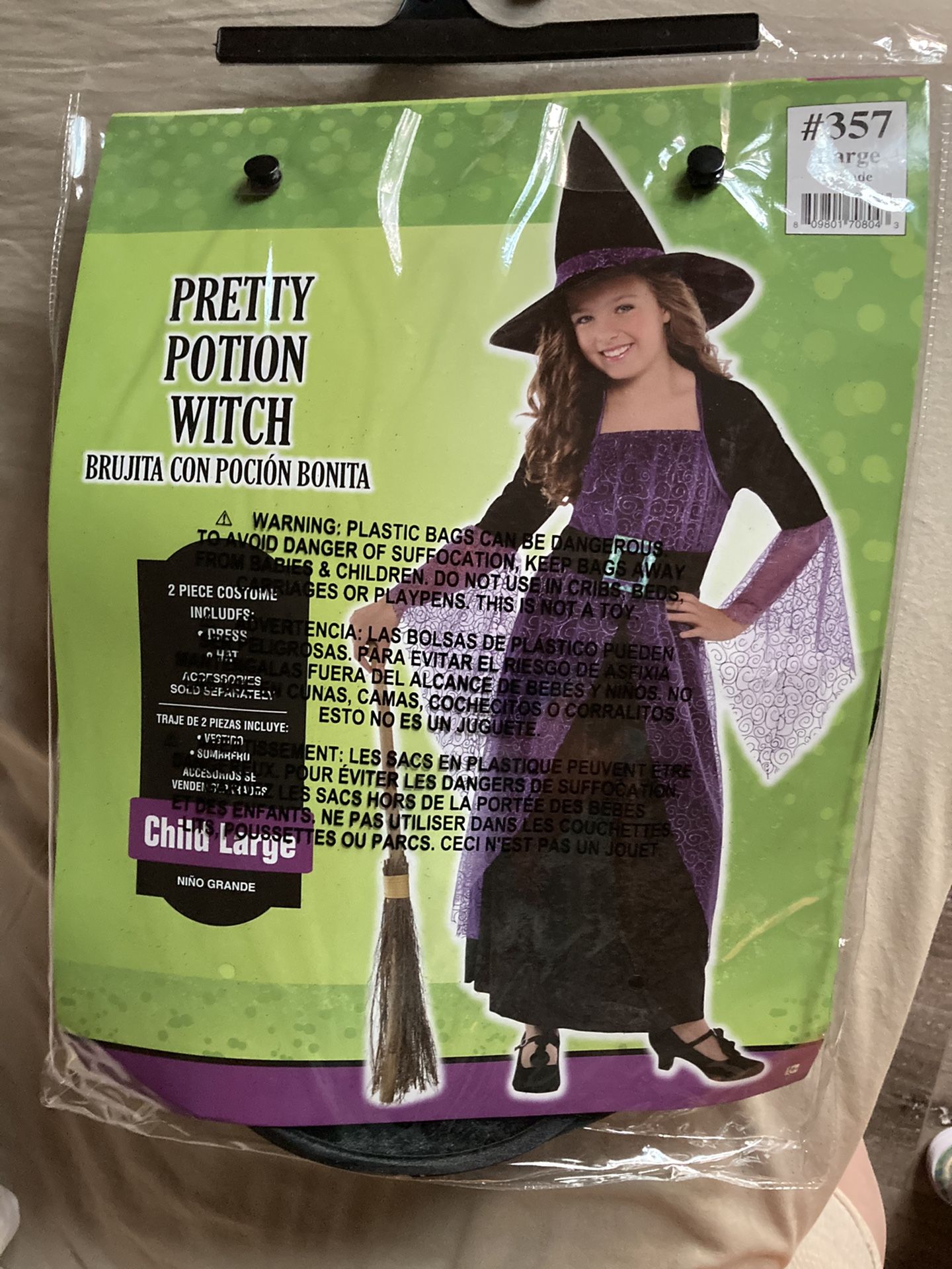 Halloween witch costume Size Large