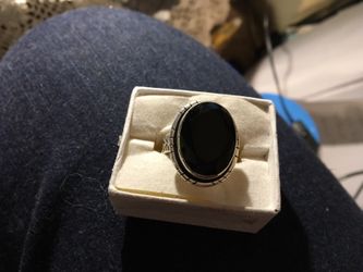 Faceted onyx ring