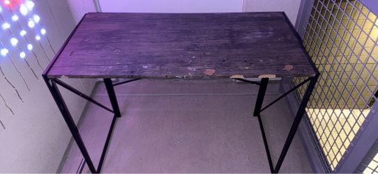 Desk foldable