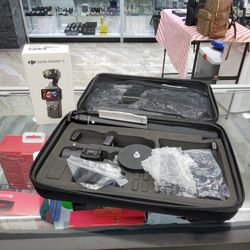 DJI Osmo Pocket 3 Gimbal Vlog Camera