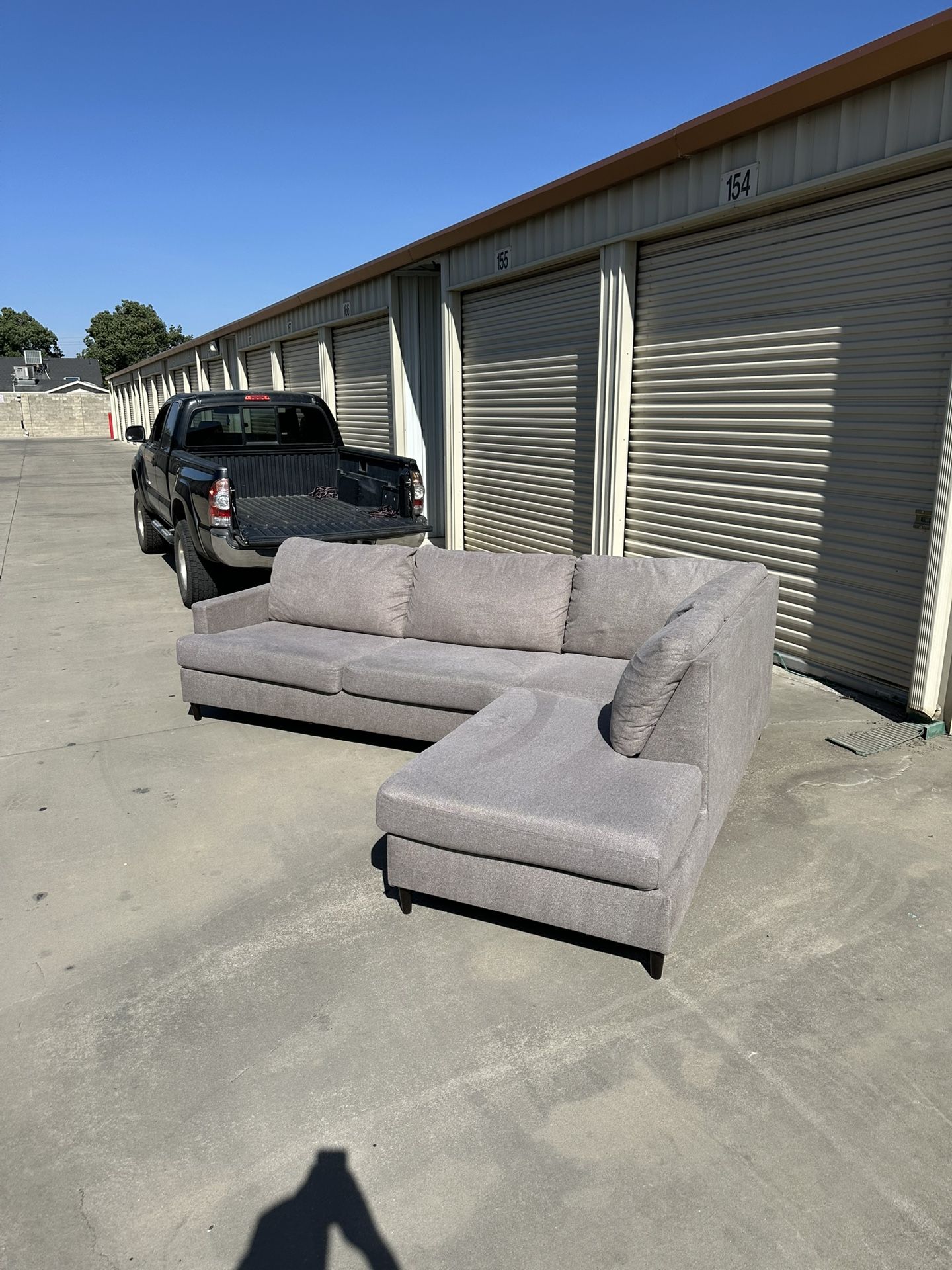 Free Delivery! Grey Sectional Couch