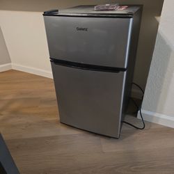 Small Galanz Fridge 