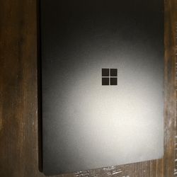 Microsoft Surface Laptop 4