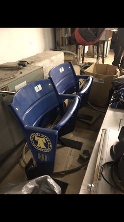 Veterans stadium seats