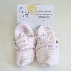 Burt’s Bees Baby 100% Organic Cotton 6 - 9 Months Unisex Adjustable Booties 