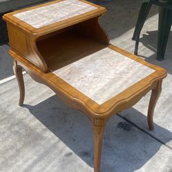 Table / Vintage Mid century Marble / Excellent Condition No Chips Or Cracks 