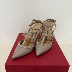 Valentino Rockstud Leather Heels Size 38
