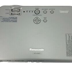 Projector PANASONIC 2200 Lumens