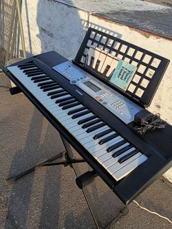 Yamaha Keyboard