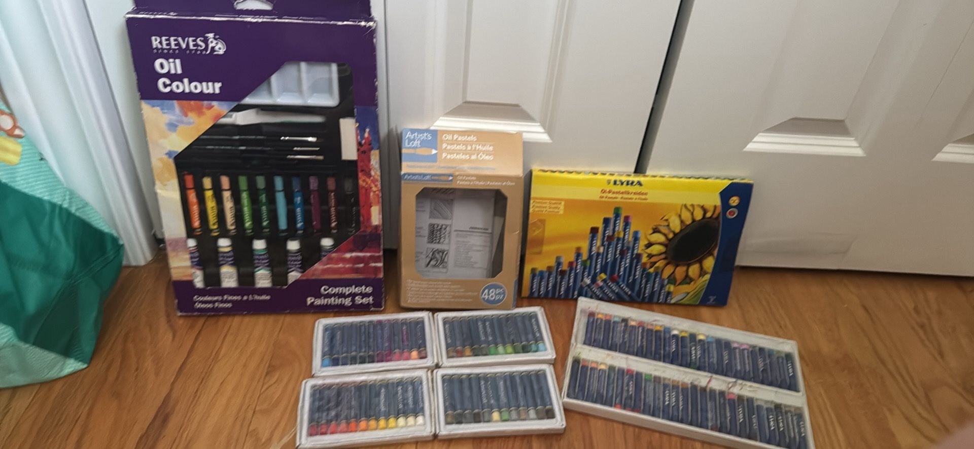Oil Pastels Sets