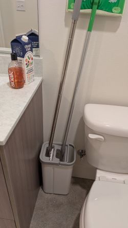 Microfiber Mop and Swiffer