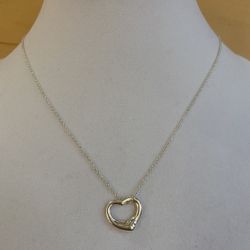 Tiffany & Co Heart necklace, like new condition