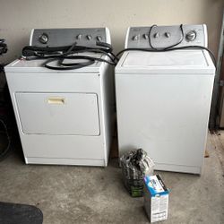 Commercial Quality Electric Washer & Dryer Set