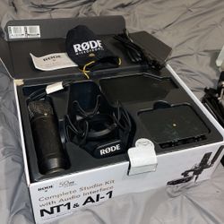 Rode NT1 & AI-1 Complete Studio Kit With Audio Interface