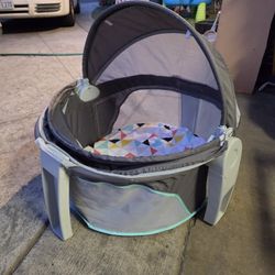 Fisher-Price On-the-Go Portable Bassinet