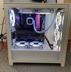 Custom Corsair Gaming PC Excellent Working Condition Details in the picture