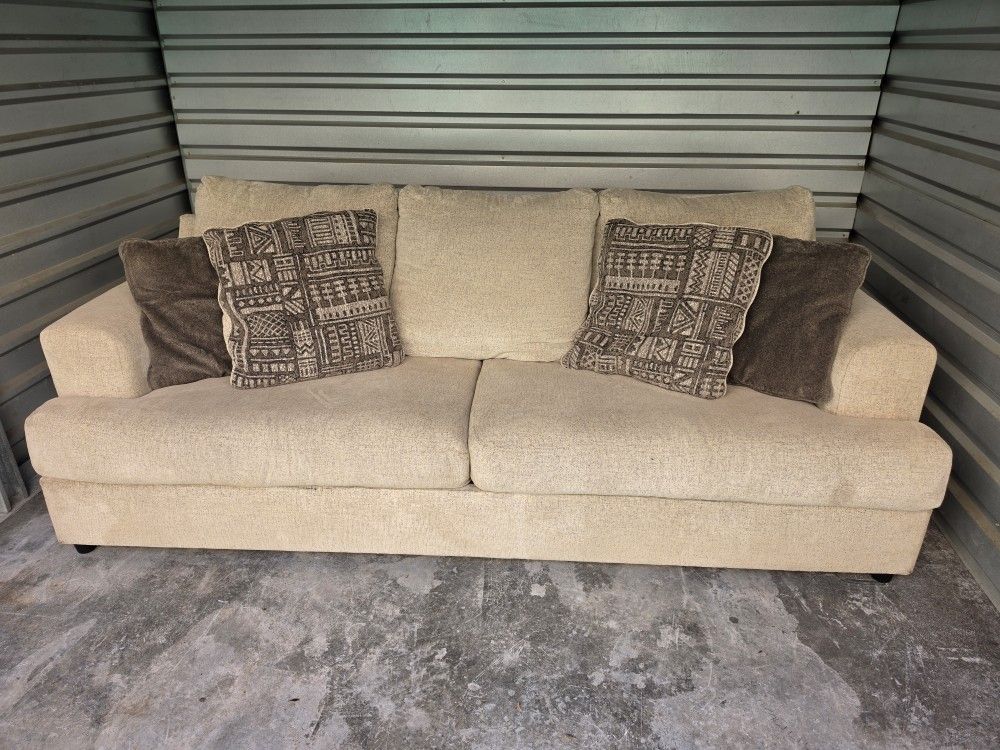Couch / Sleeper Sofa - NEED TO GET RID OF