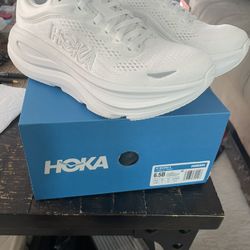 Women Hoka Bandi $100 Diferent Sizes 