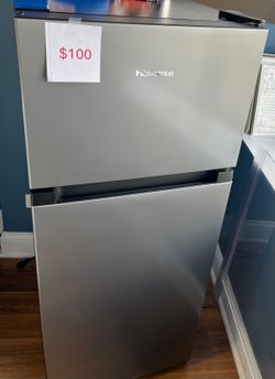 Hisense Refrigerator - $100
