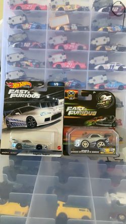 HOT WHEELS