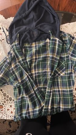 Nomad button up