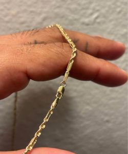 Cadena de oro