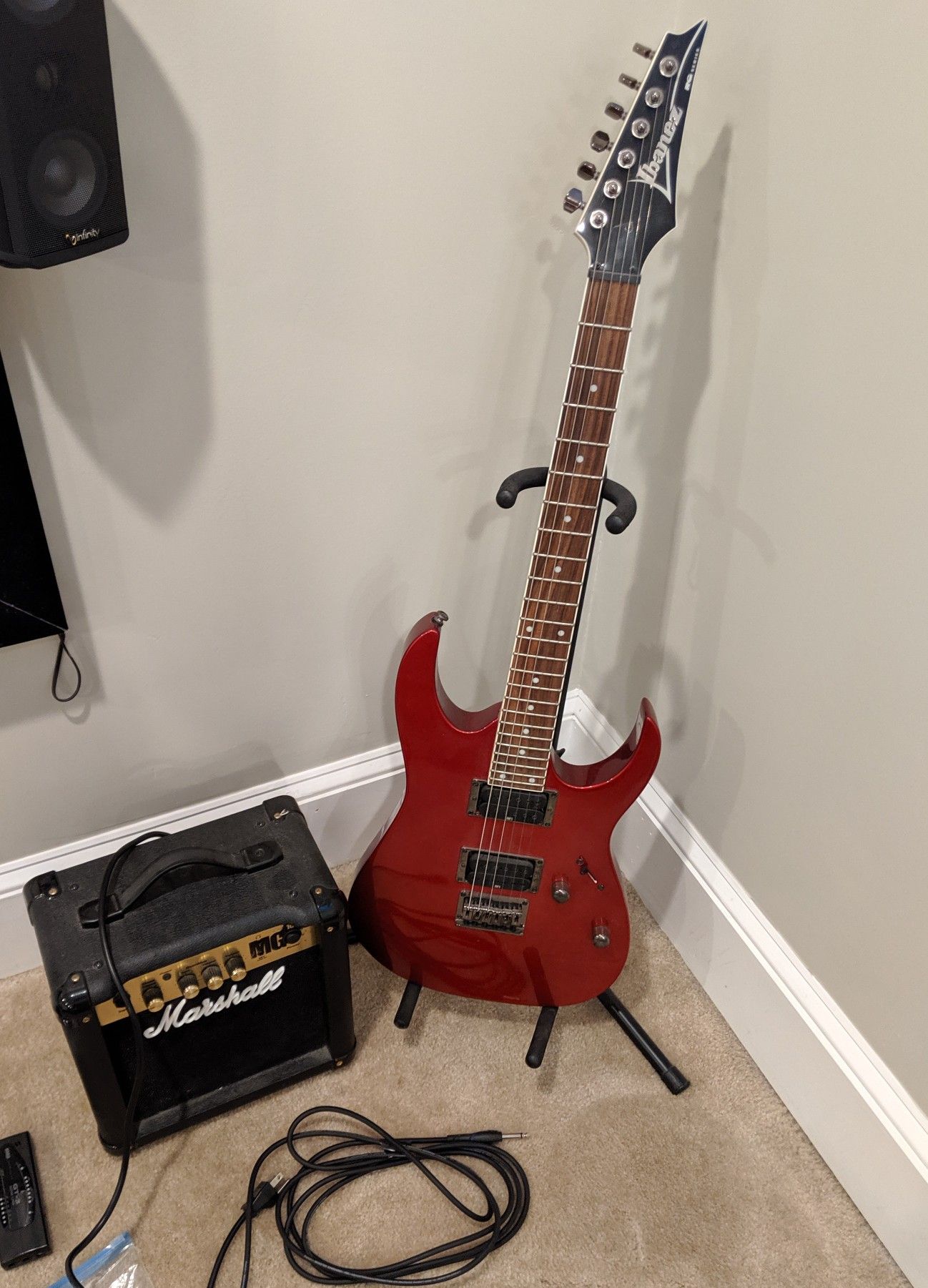 WTS Ibanez guitar, Marshall amp, bag & extras