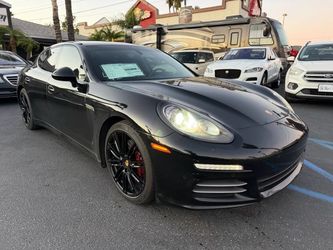 2015 Porsche Panamera