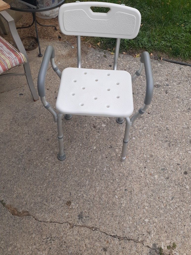 Shower chair $20