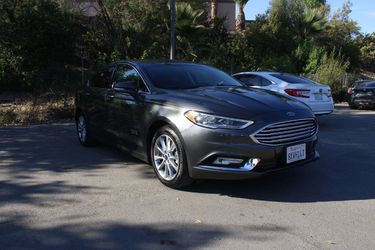 2017 Ford Fusion Energi