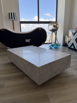 Marble table RH