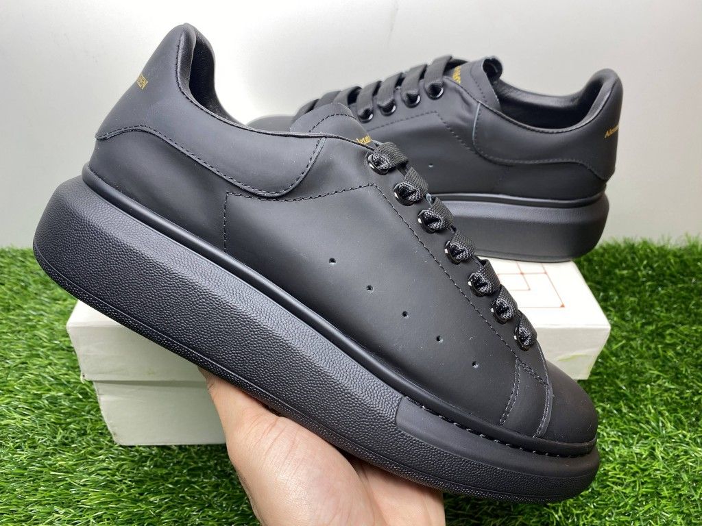 ALEXANDER MCQUEEN OVERSIZED BLACK LEATHER NEW SALE SNEAKERS SHOES