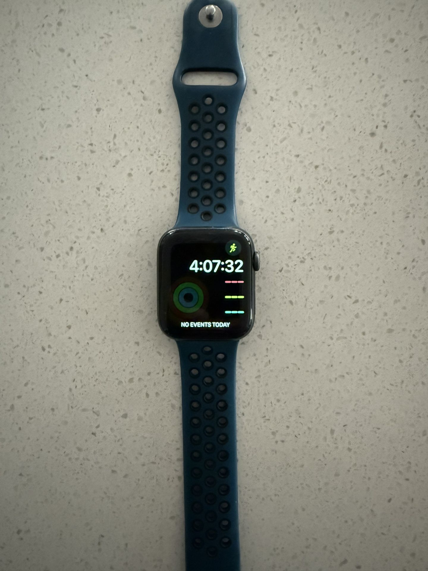 Apple Watch 5 