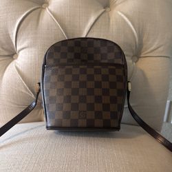 Authentic Louis Vuitton Crossbody