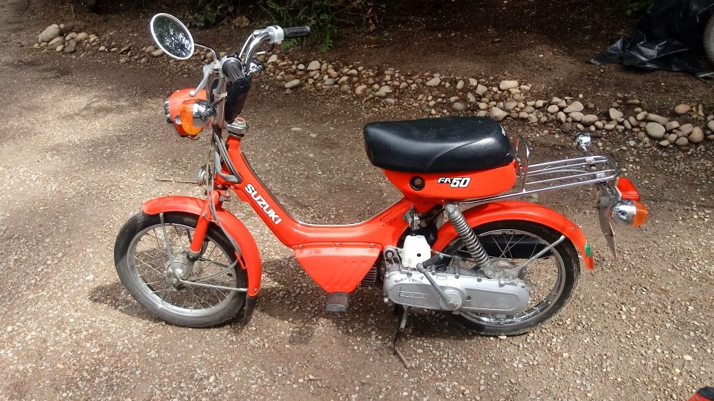 Suzuki moped 50cc 950 miles ven very well taken care of in berry good