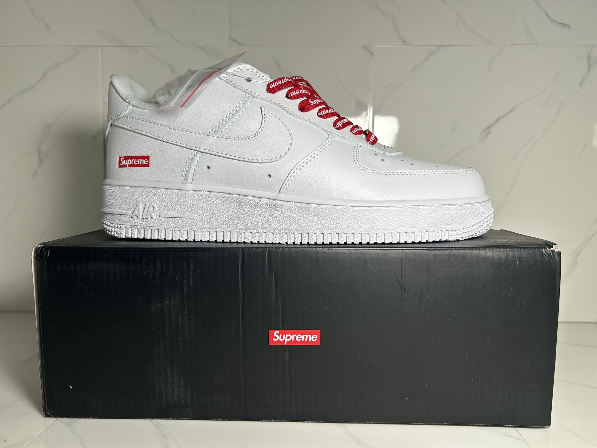 Nike - Supreme Air Force 1 Low '- White' Size 11! AF1 New Men’s size 11