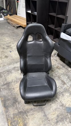 Summit Racing Chair 